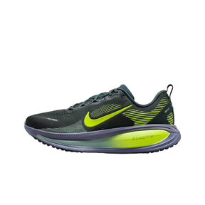 Nike Vomero 18